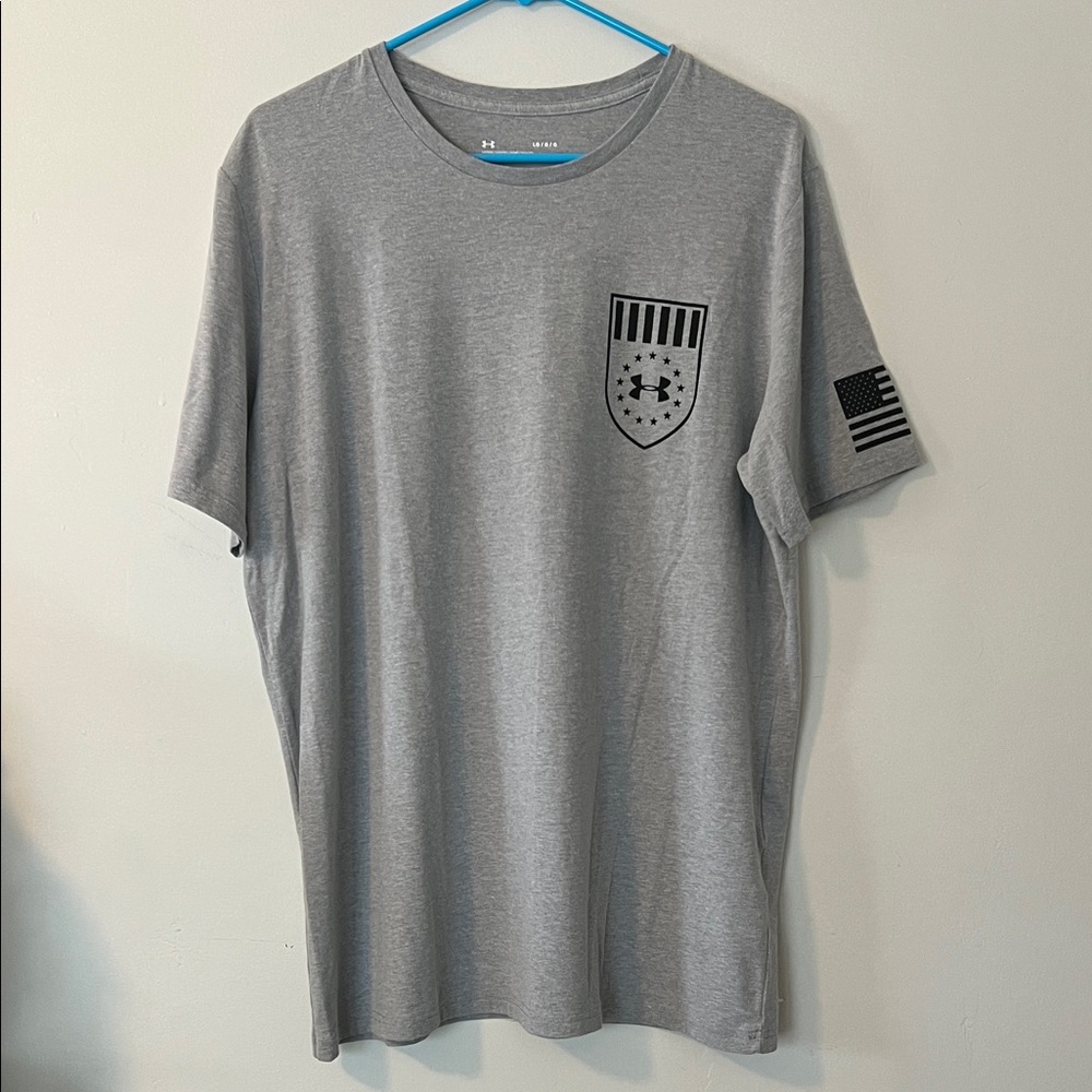 Under Armour | Men’s USA T-Shirt | Loose Fit | Large